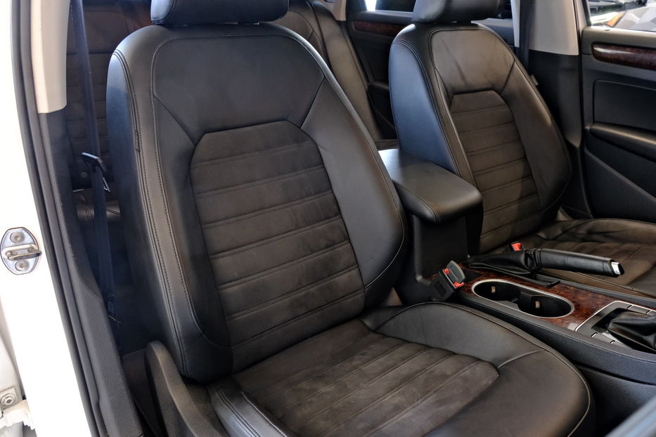 Продам Volkswagen Passat B7 NMS 2014 года в Одессе