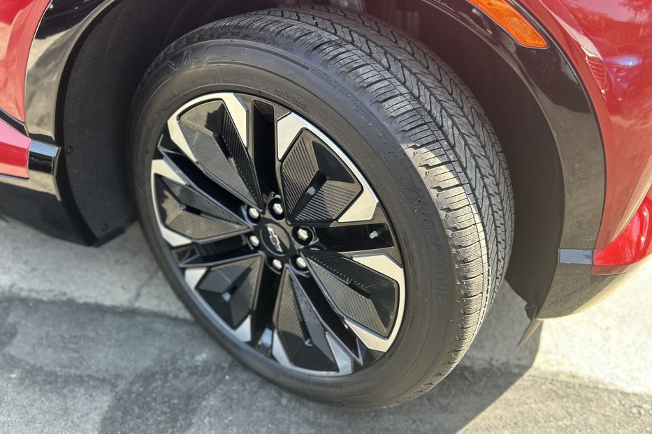 Продам Chevrolet Blazer EV RS 4WD 2024 года в Одессе