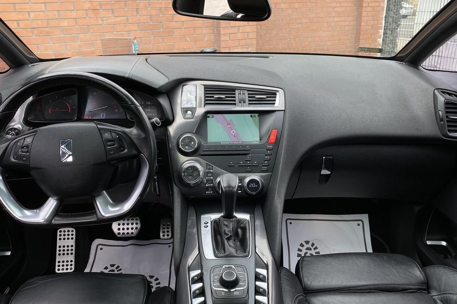 Продам Citroen DS5 2013 года в Луцке