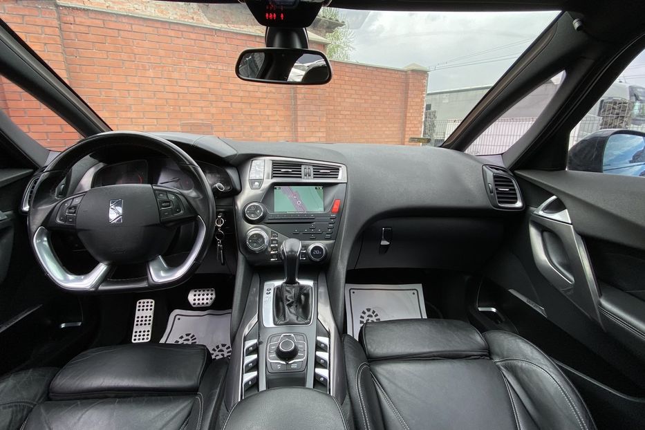 Продам Citroen DS5 2013 года в Луцке