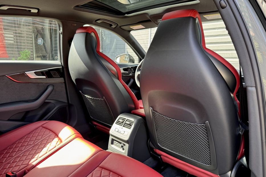 Продам Audi S4 Premium Plus 2023 года в Киеве