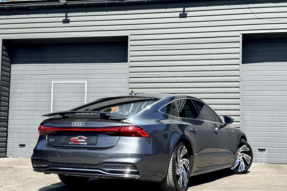 Продам Audi A7 55 TFSI S-Line Quattro  2019 года в Киеве