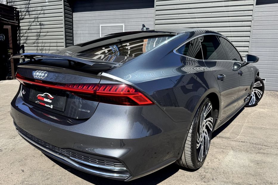 Продам Audi A7 55 TFSI S-Line Quattro  2019 года в Киеве