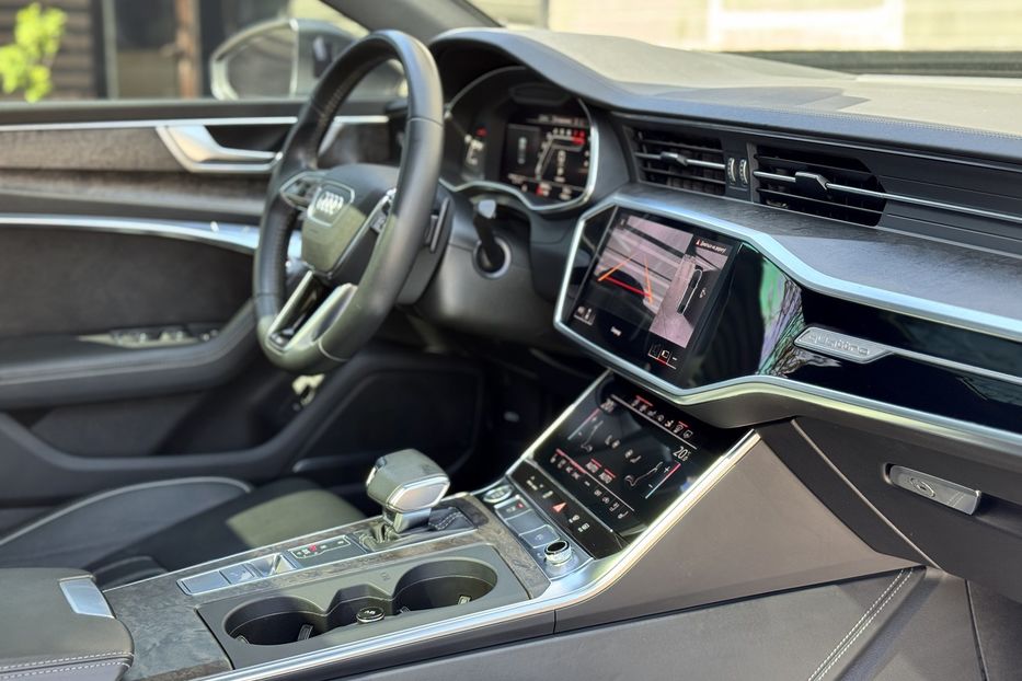 Продам Audi A7 55 TFSI S-Line Quattro  2019 года в Киеве
