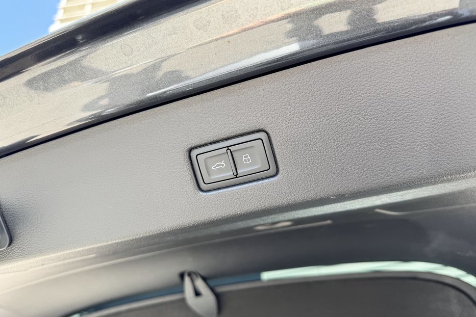 Продам Audi A7 55 TFSI S-Line Quattro  2019 года в Киеве