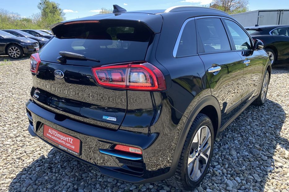 Продам Kia Niro 64kWhМакс.Prestige. РЕЗЕРВ. 2020 года в Львове