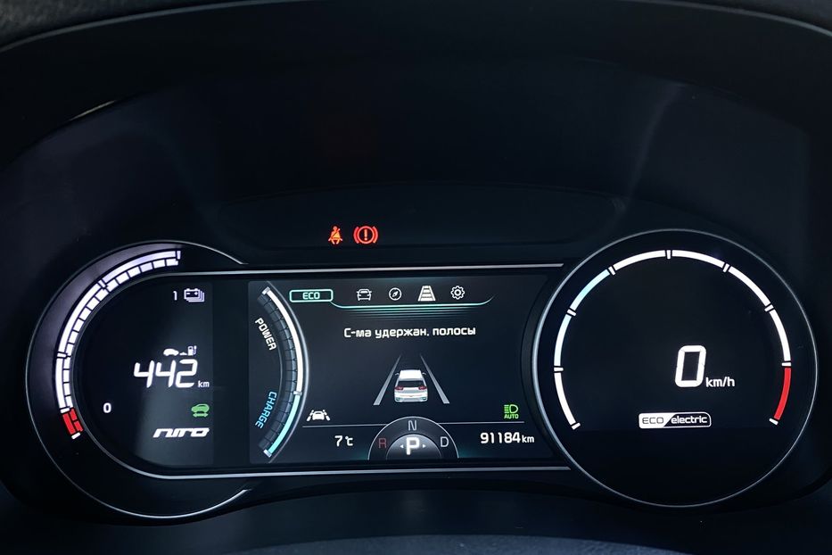 Продам Kia Niro 64kWhМакс.Prestige. РЕЗЕРВ. 2020 года в Львове