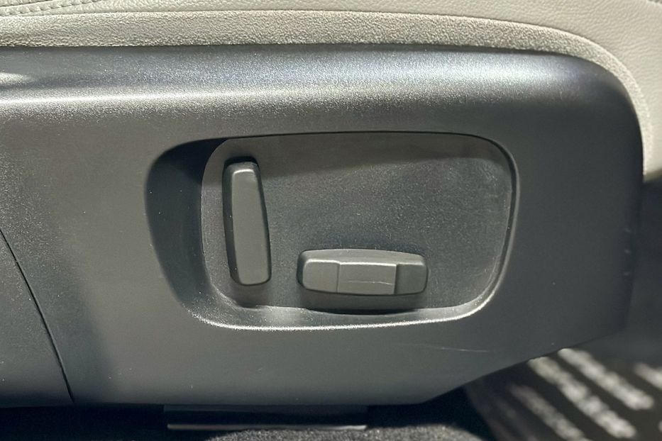 Продам Land Rover Range Rover Evoque D150 S 2019 года в Киеве
