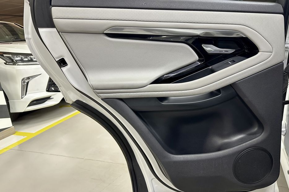 Продам Land Rover Range Rover Evoque D150 S 2019 года в Киеве