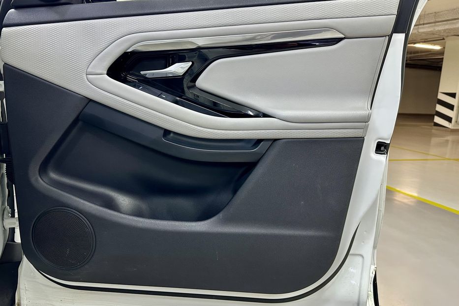 Продам Land Rover Range Rover Evoque D150 S 2019 года в Киеве