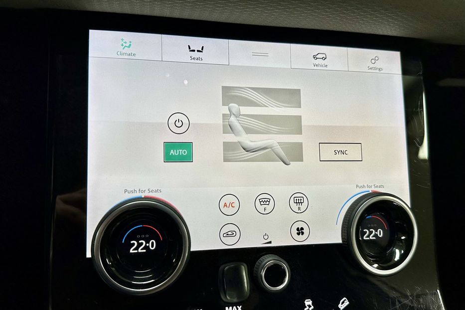 Продам Land Rover Range Rover Evoque D150 S 2019 года в Киеве