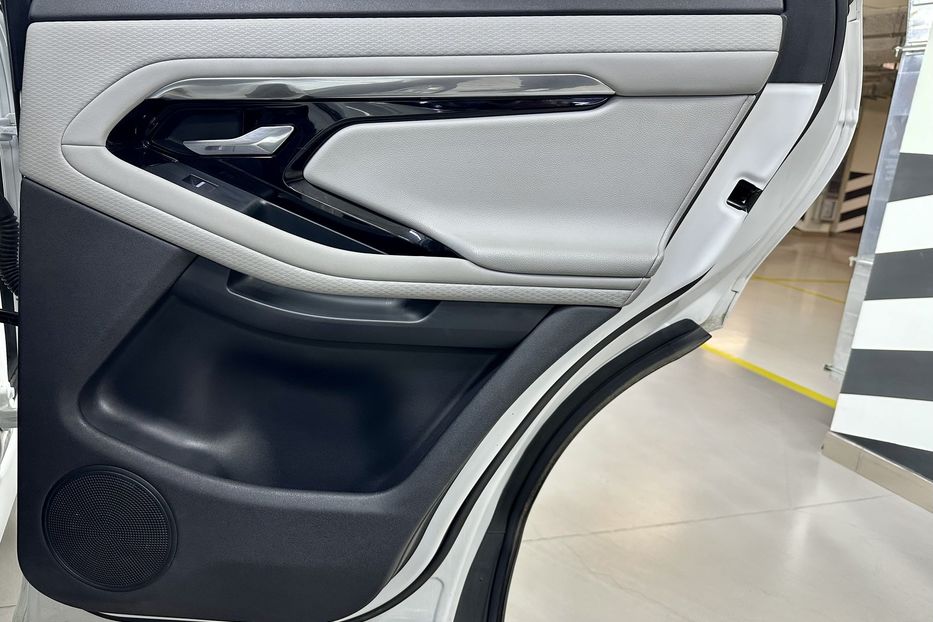 Продам Land Rover Range Rover Evoque D150 S 2019 года в Киеве