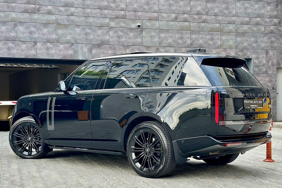 Продам Land Rover Range Rover Autobiography D350 2022 года в Киеве