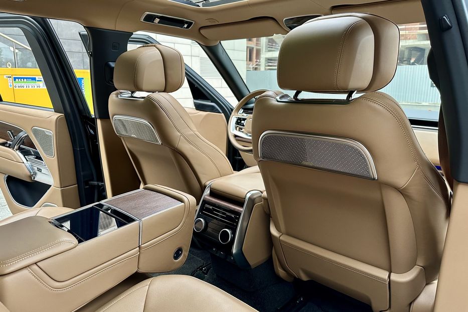 Продам Land Rover Range Rover Autobiography D350 2022 года в Киеве