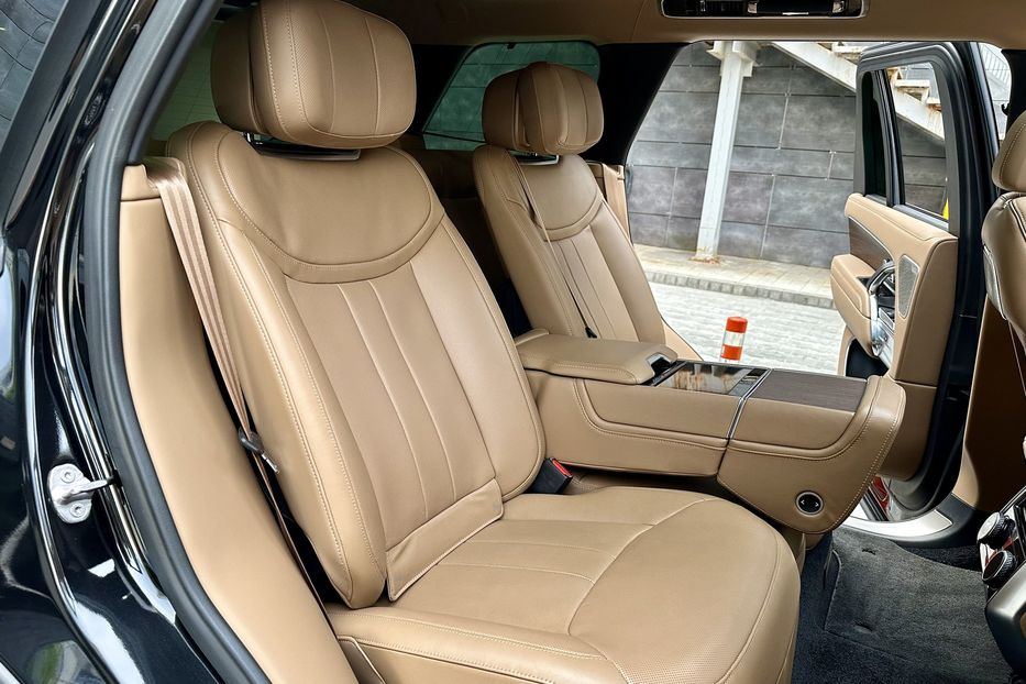 Продам Land Rover Range Rover Autobiography D350 2022 года в Киеве