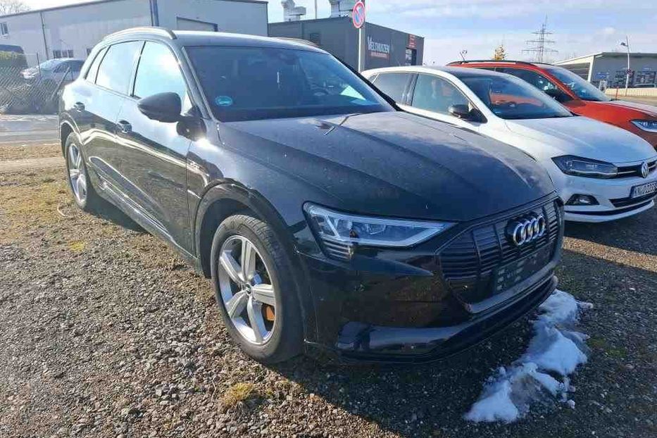 Продам Audi E-Tron 55 quattro 2021 года в Львове