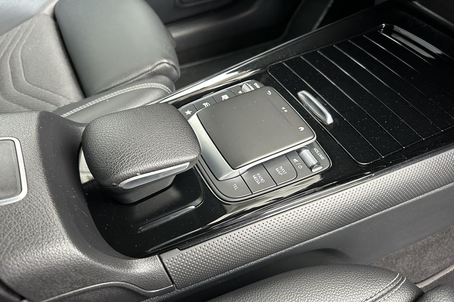 Продам Mercedes-Benz GL-Class GLB 4-MATIC 2021 года в Ровно