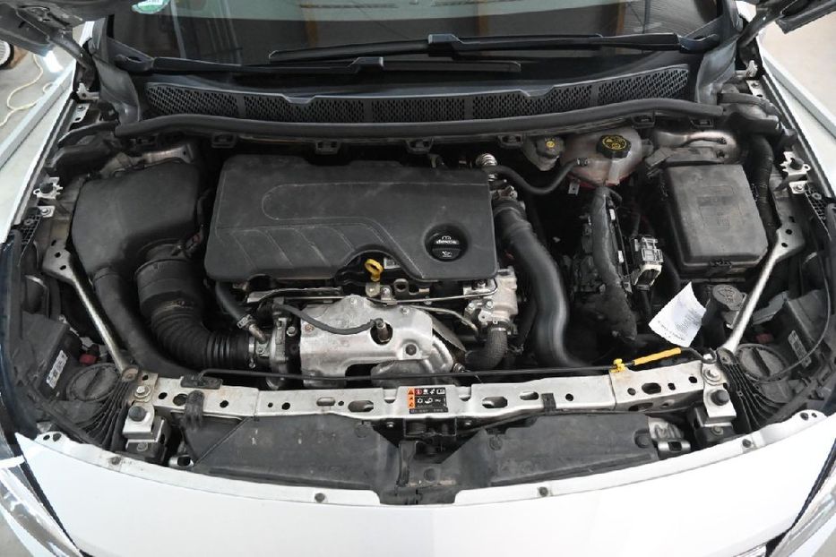 Продам Opel Astra K Edition 81kw v7032 2019 года в Луцке