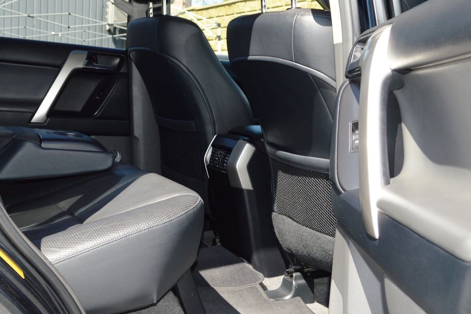 Продам Toyota Land Cruiser Prado 2012 года в Одессе