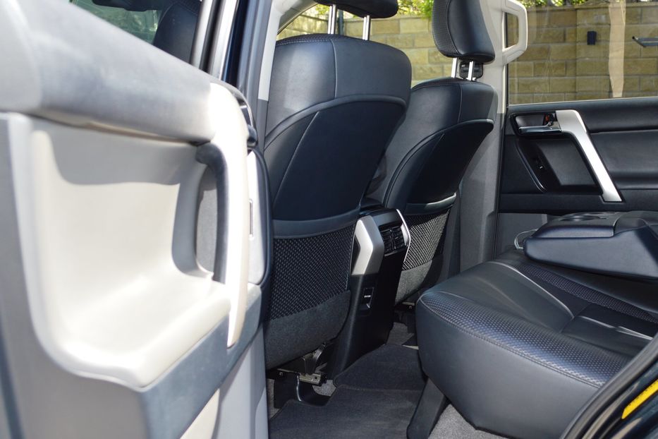 Продам Toyota Land Cruiser Prado 2012 года в Одессе