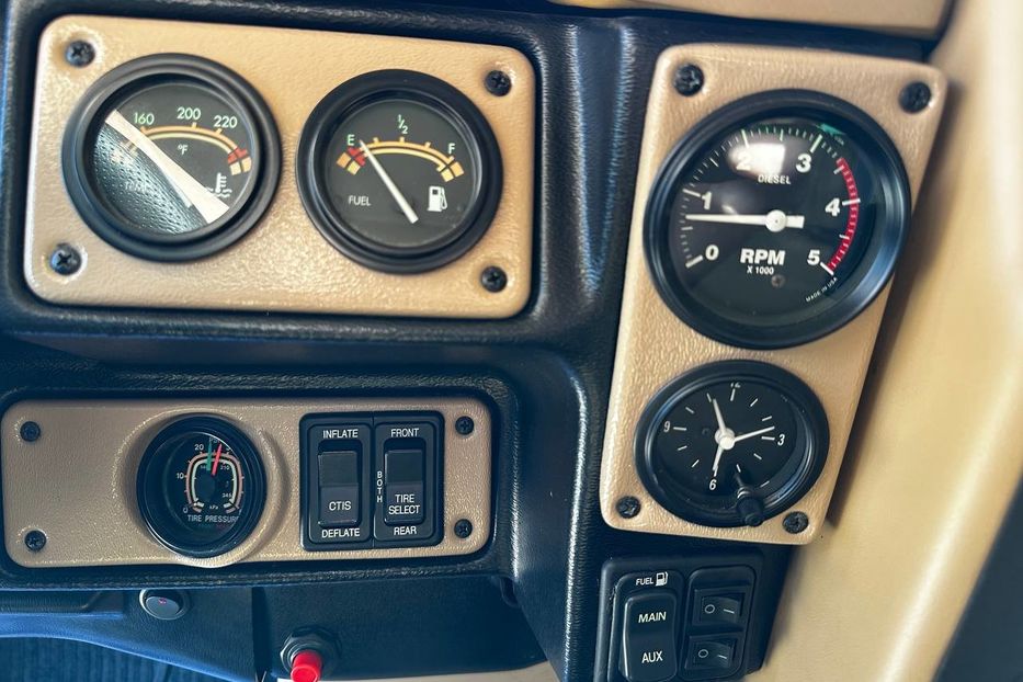 Продам Hummer H1 4x4 2000 года в Киеве