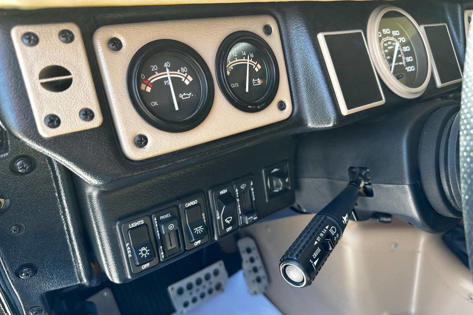 Продам Hummer H1 4x4 2000 года в Киеве