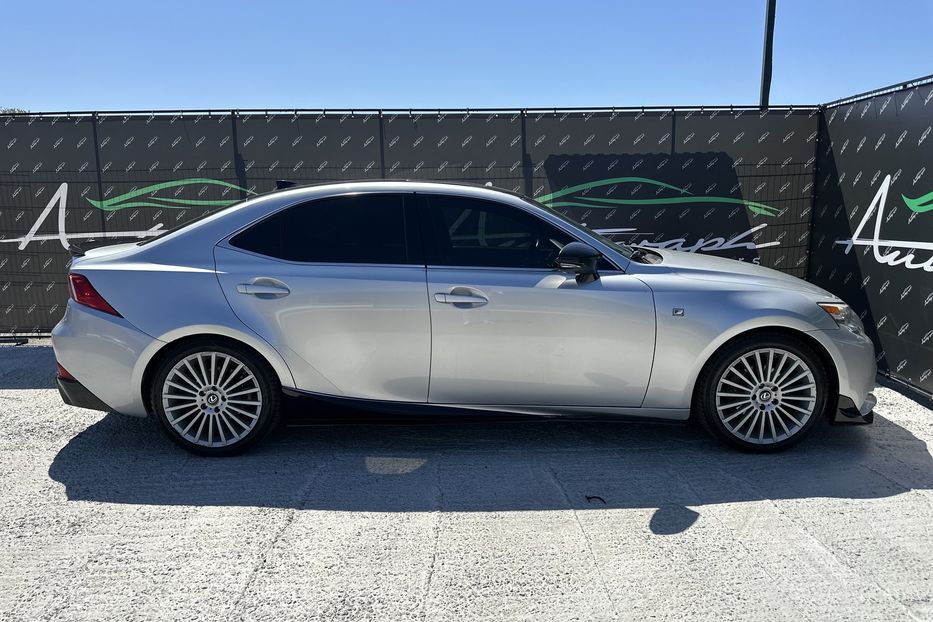 Продам Lexus IS 250 Fsport 2015 года в Киеве