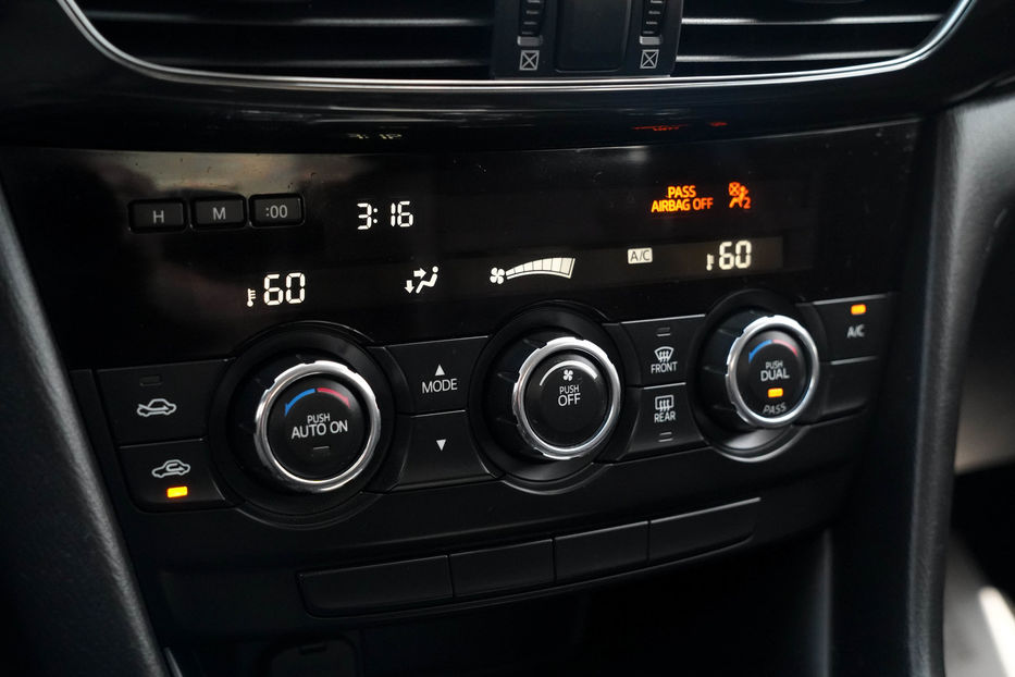 Продам Mazda 6 Touring 2014 года в Черновцах