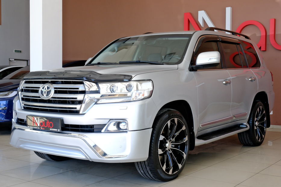 Продам Toyota Land Cruiser 200 2018 года в Одессе
