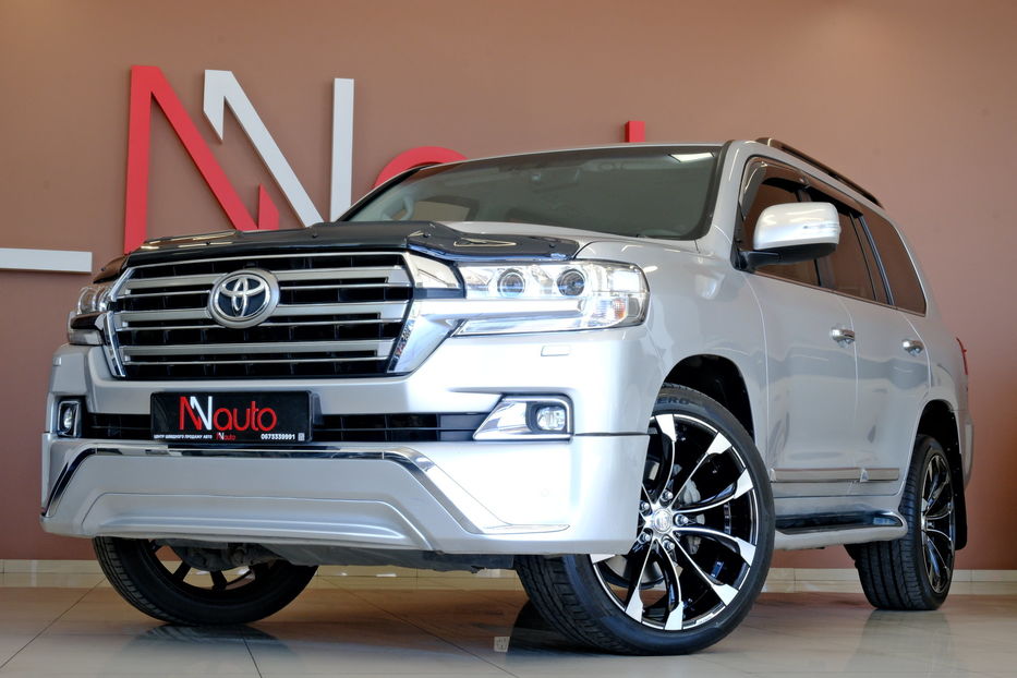 Продам Toyota Land Cruiser 200 2018 года в Одессе