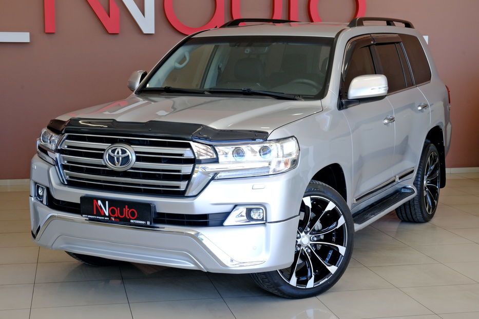 Продам Toyota Land Cruiser 200 2018 года в Одессе