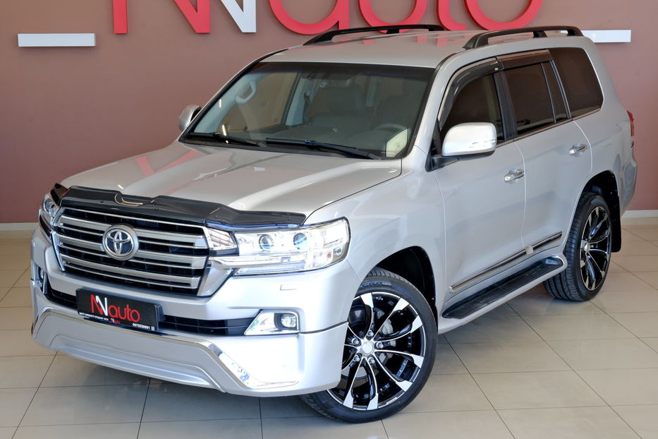Продам Toyota Land Cruiser 200 2018 года в Одессе