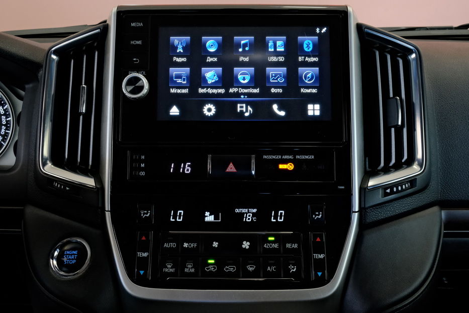 Продам Toyota Land Cruiser 200 2018 года в Одессе