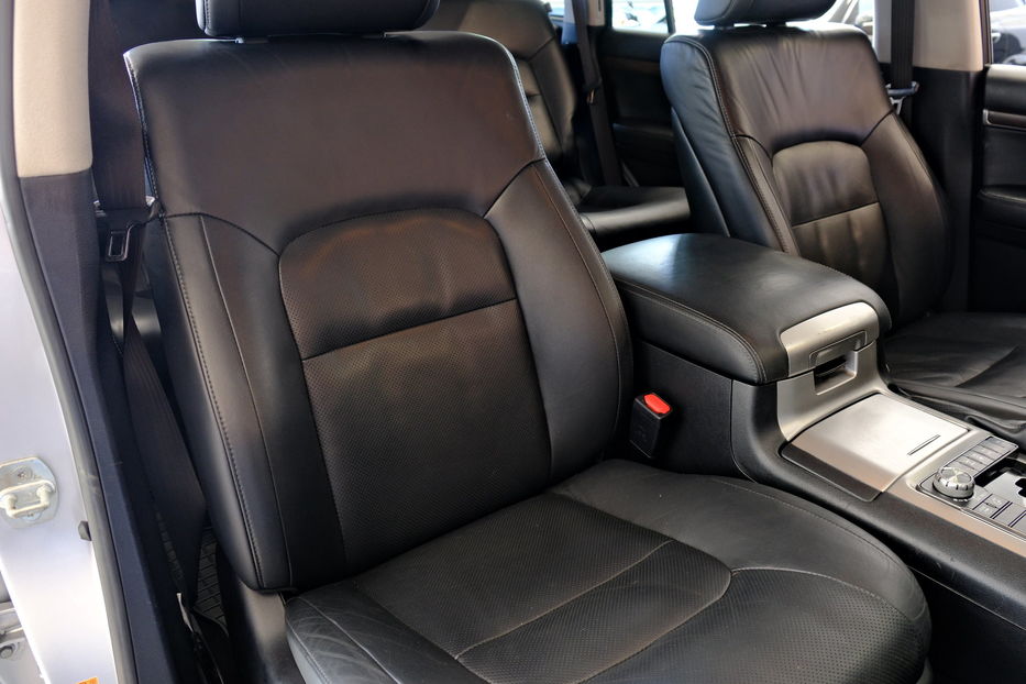 Продам Toyota Land Cruiser 200 2018 года в Одессе