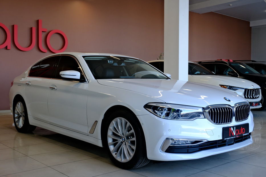 Продам BMW 520 2019 года в Одессе