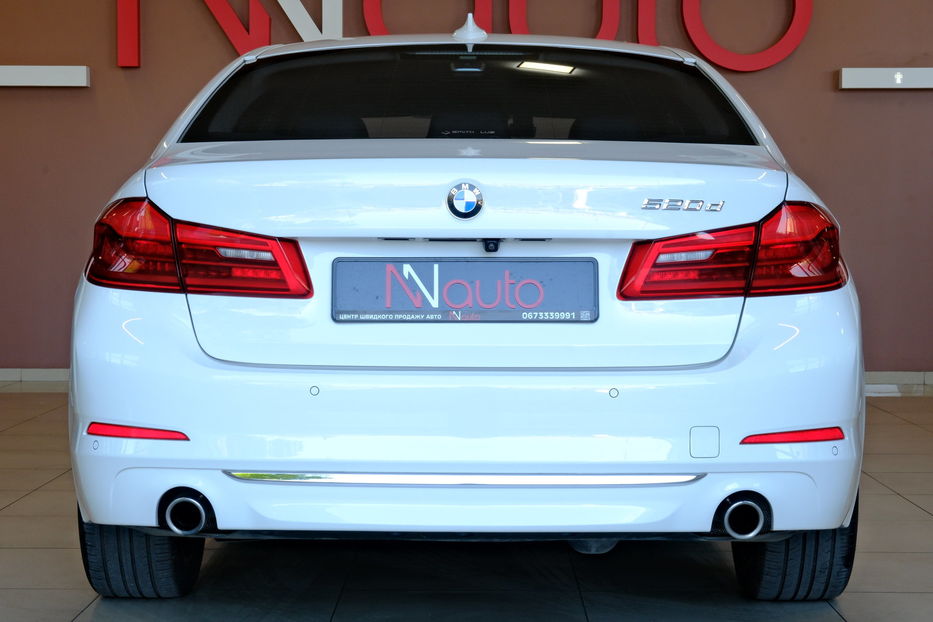 Продам BMW 520 2019 года в Одессе