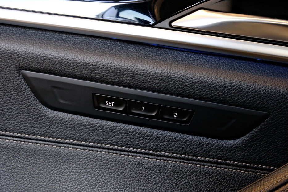 Продам BMW 520 2019 года в Одессе