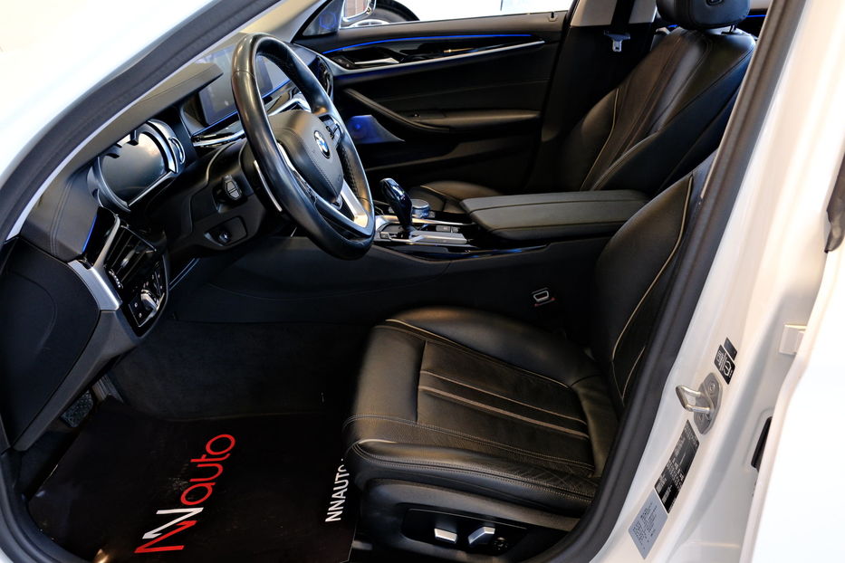 Продам BMW 520 2019 года в Одессе