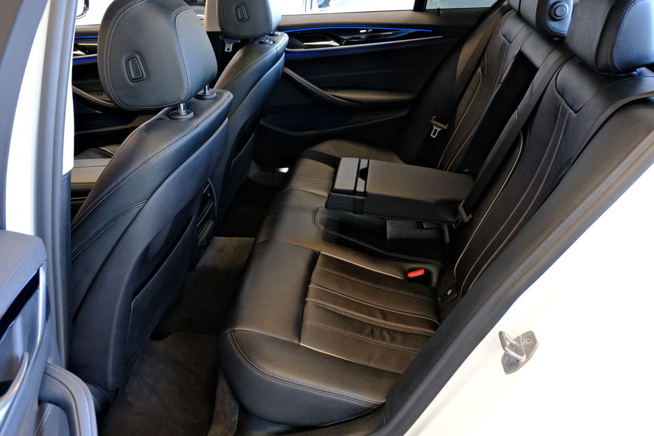 Продам BMW 520 2019 года в Одессе