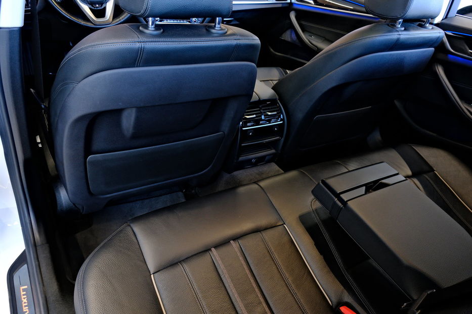 Продам BMW 520 2019 года в Одессе