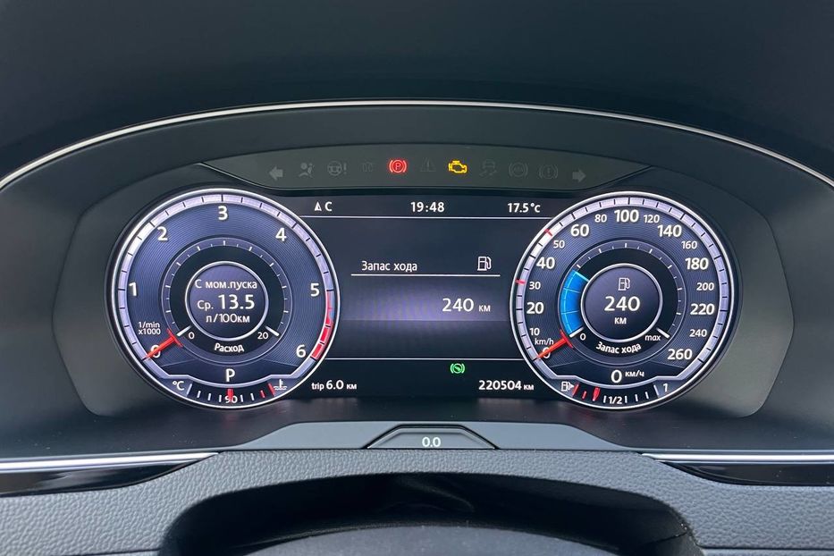 Продам Volkswagen Passat B8 Highline premium 2016 года в Киеве