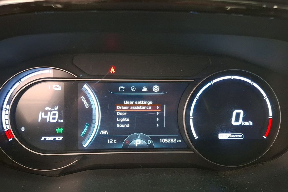 Продам Kia Niro 64 kw PREMIUM cal 2021 года в Львове