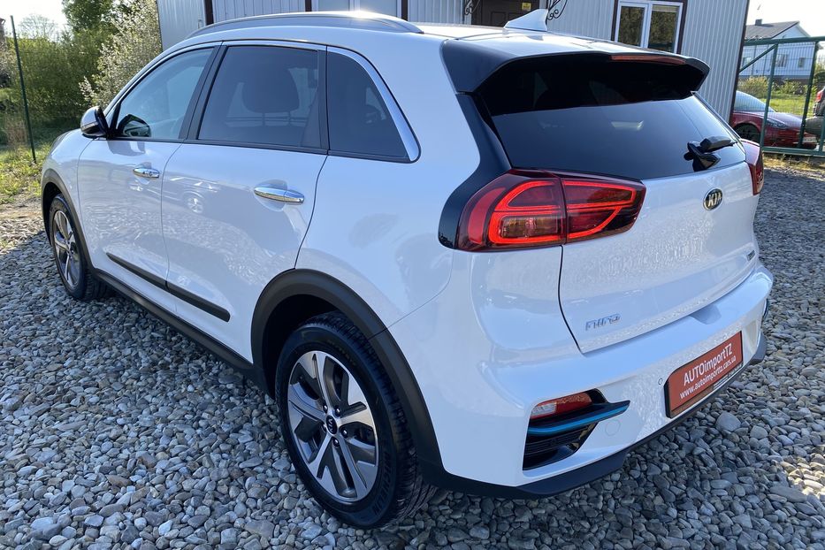 Продам Kia Niro 64кВтТепловийПідгрвсидінькерма 2021 года в Львове