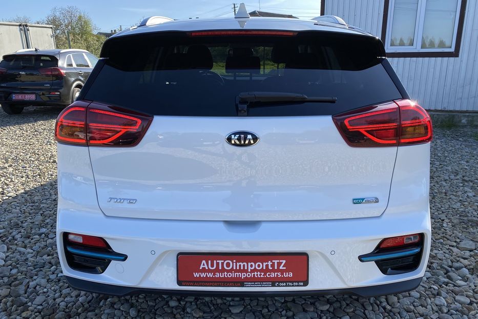 Продам Kia Niro 64кВтТепловийПідгрвсидінькерма 2021 года в Львове