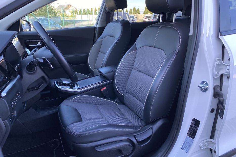 Продам Kia Niro 64кВтТепловийПідгрвсидінькерма 2021 года в Львове