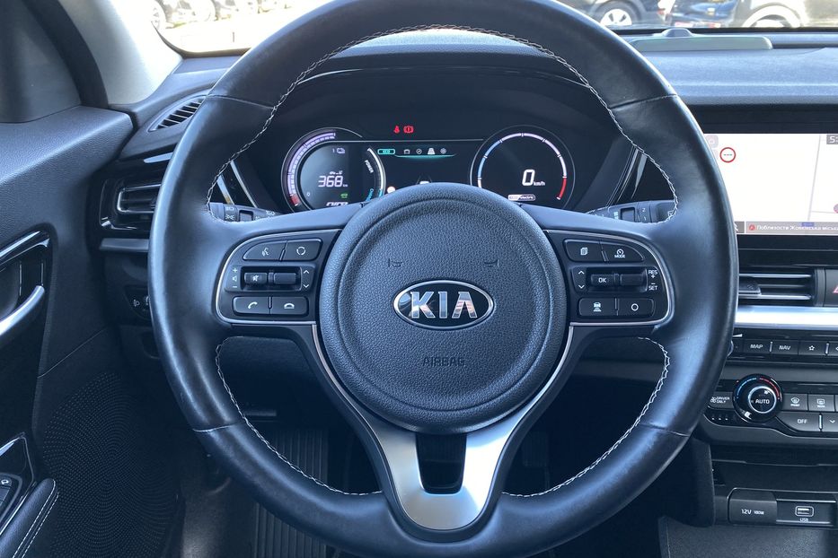 Продам Kia Niro 64кВтТепловийПідгрвсидінькерма 2021 года в Львове