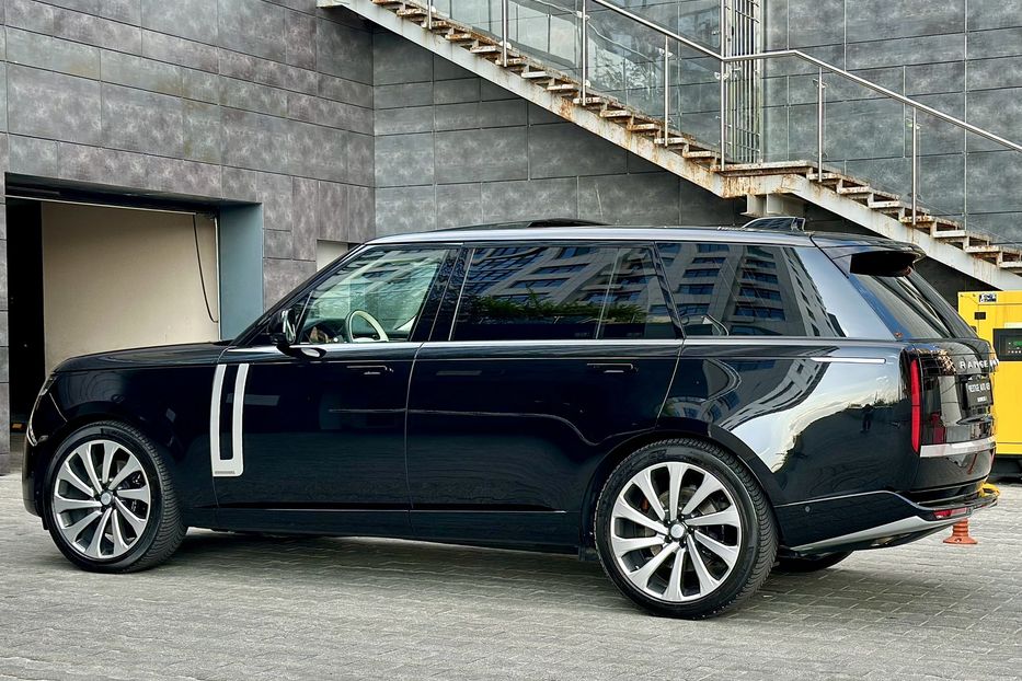 Продам Land Rover Range Rover AUTOBIOGRAPHY LWB P530 2024 года в Киеве