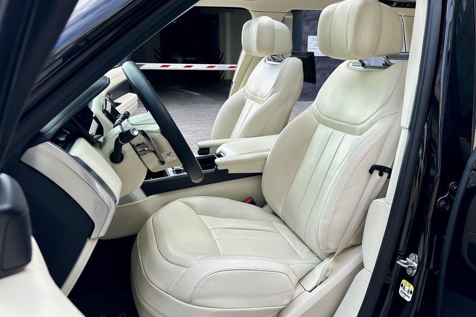 Продам Land Rover Range Rover AUTOBIOGRAPHY LWB P530 2024 года в Киеве