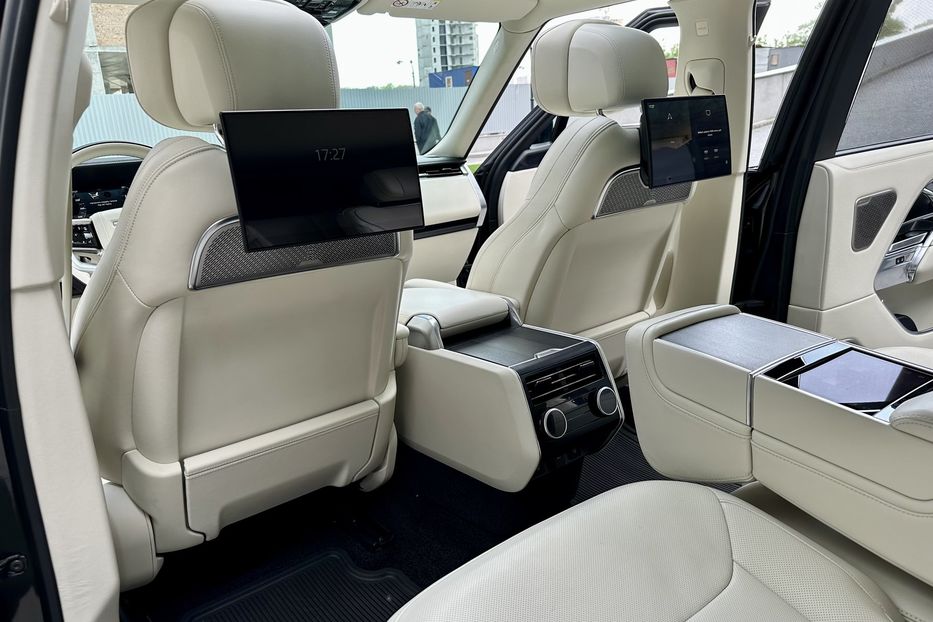 Продам Land Rover Range Rover AUTOBIOGRAPHY LWB P530 2024 года в Киеве