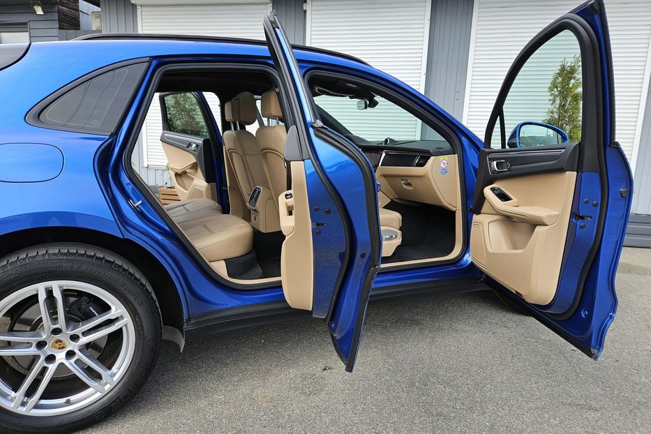Продам Porsche Macan Офіційний! 2019 года в Киеве